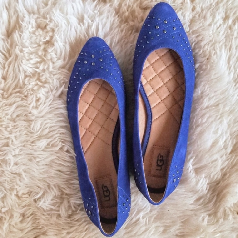 UGG Women's Lorelei Flat 1015386 Size 7